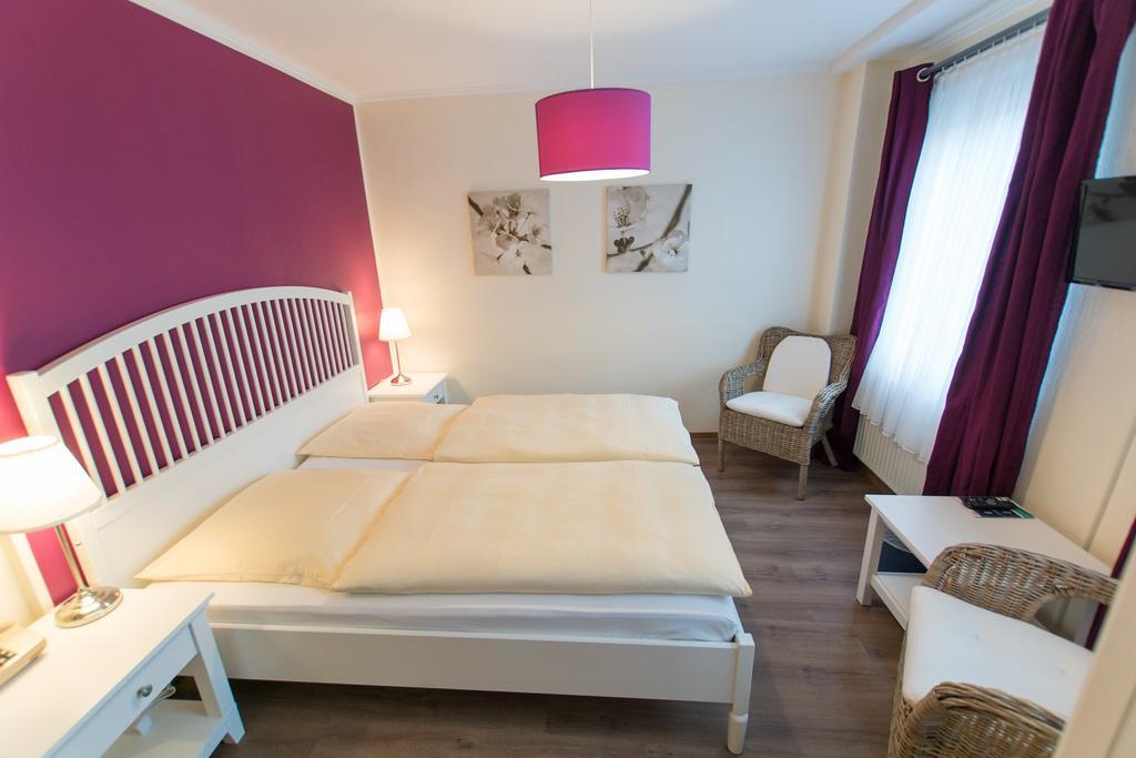 Hotel Heldt Dependance BRE Buitenkant foto